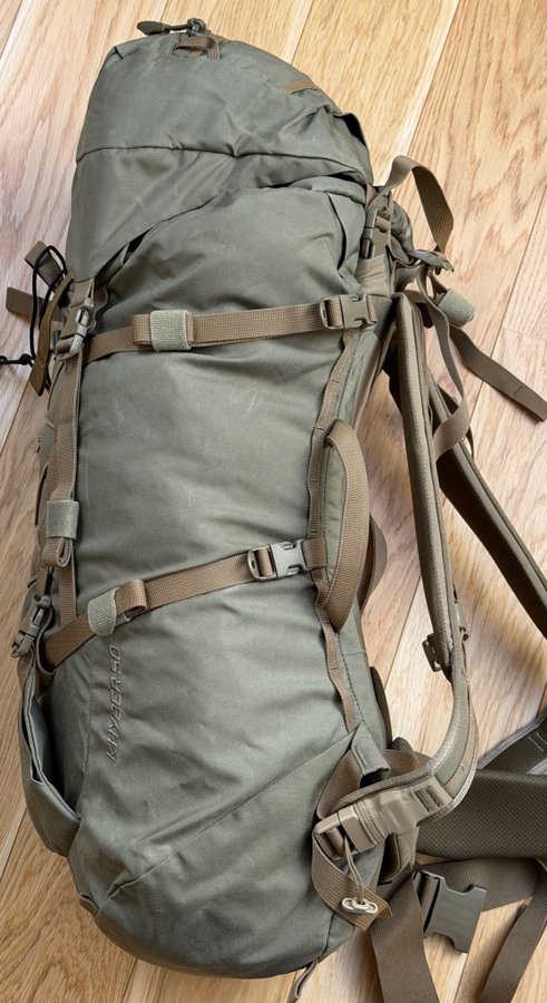 Se produkter som liknar Arc'teryx / Arcteryx LEAF Khy.. på Tradera
