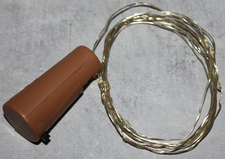 NY liten ljusslinga lampa batteridriven LED bat.. Köp på Tradera