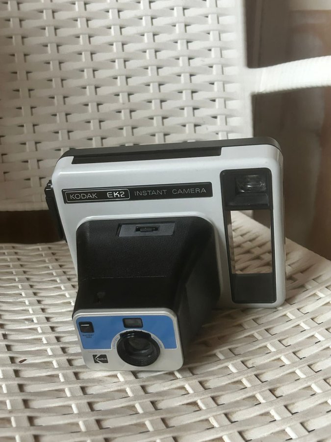 kodak ek2 instant camera
