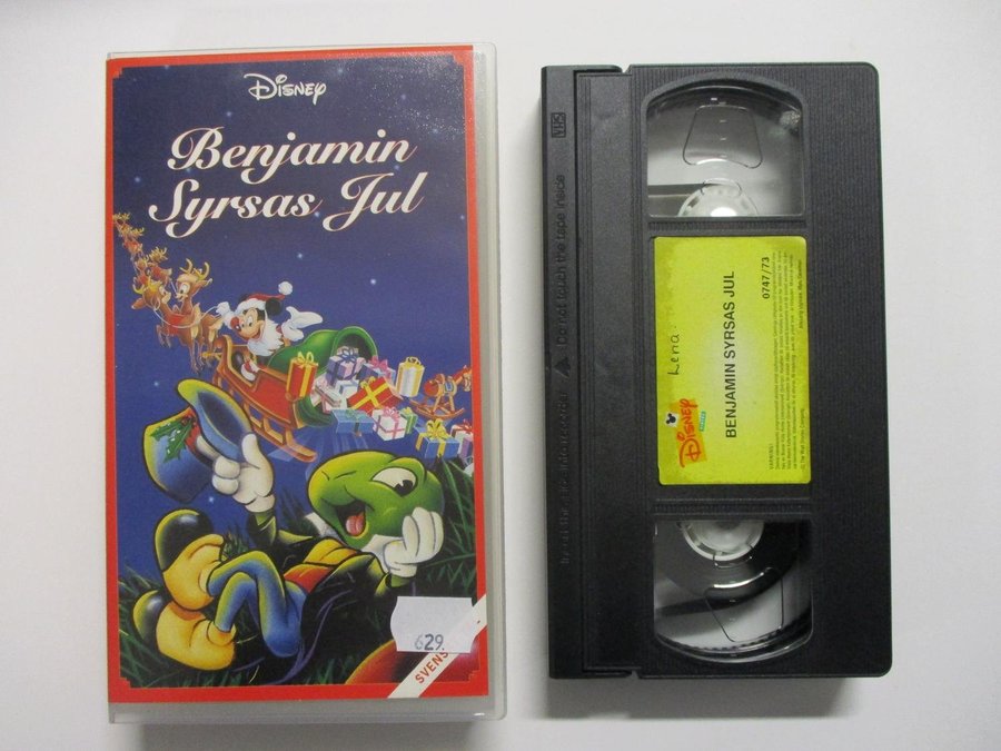 Se produkter som liknar Benjamin Syrsas jul VHS på Tradera (508818320)