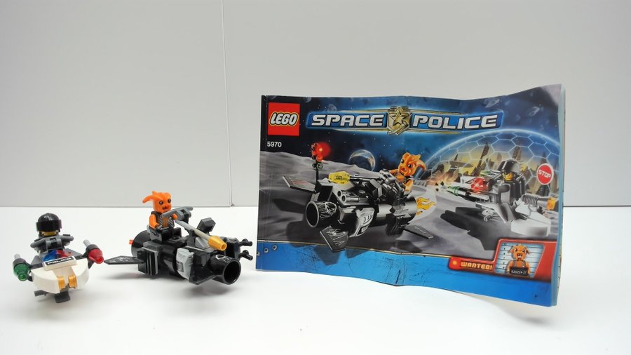 Lego Space Police Freeze Ray Frenzy LEGO® Space Police III Officer