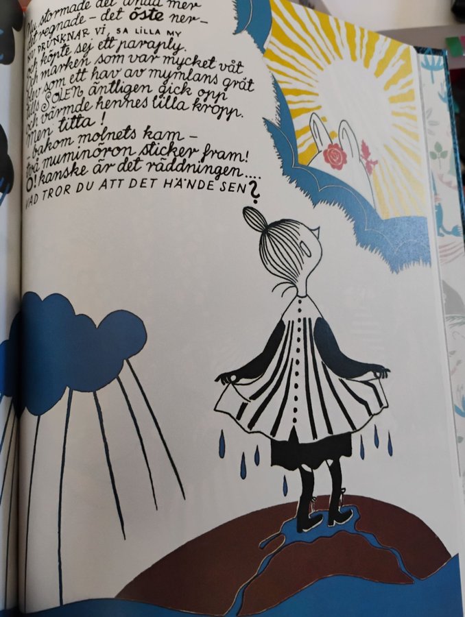 Se produkter som liknar Stora Muminboken av Tove Jans.. på