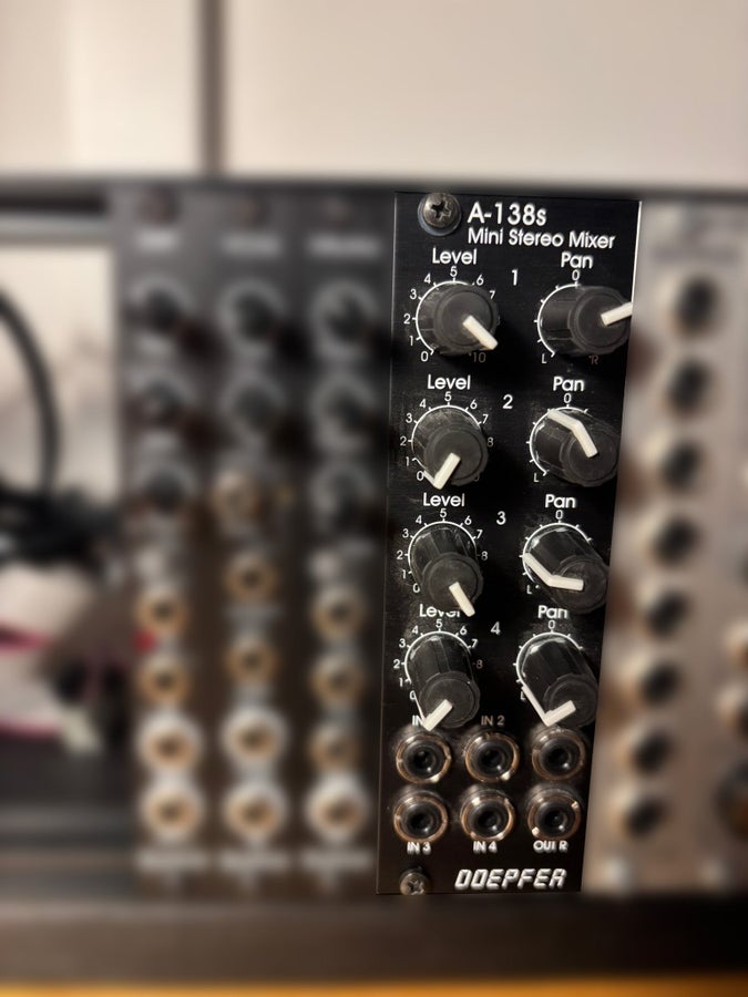 Doepfer A-138s Mini Stereo Mixer | Köp på Tradera (734978613)