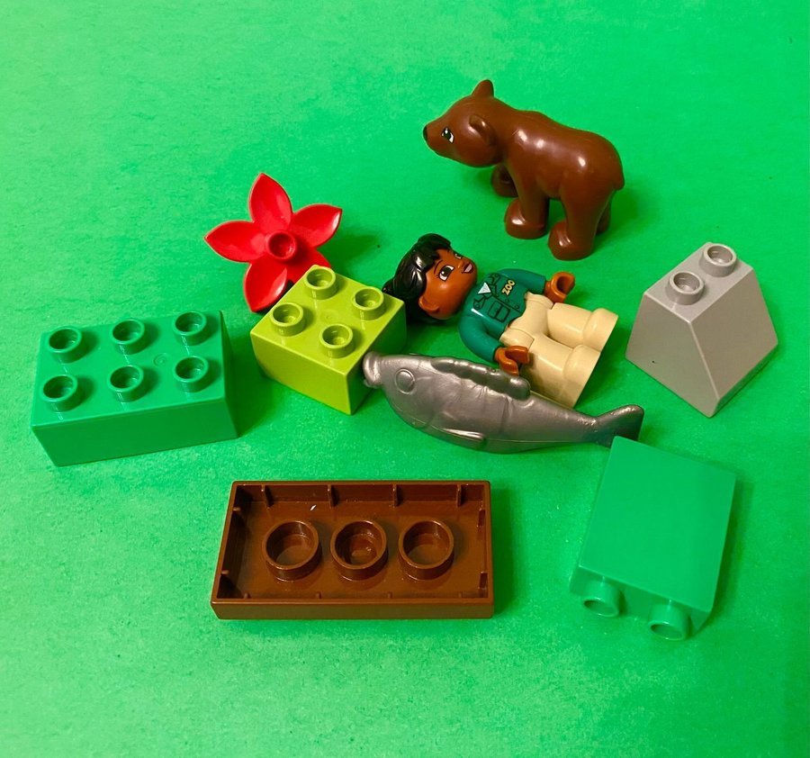 Se produkter som liknar Lego DUPLO 10576 Zoo Skotare pa Tradera 646480819