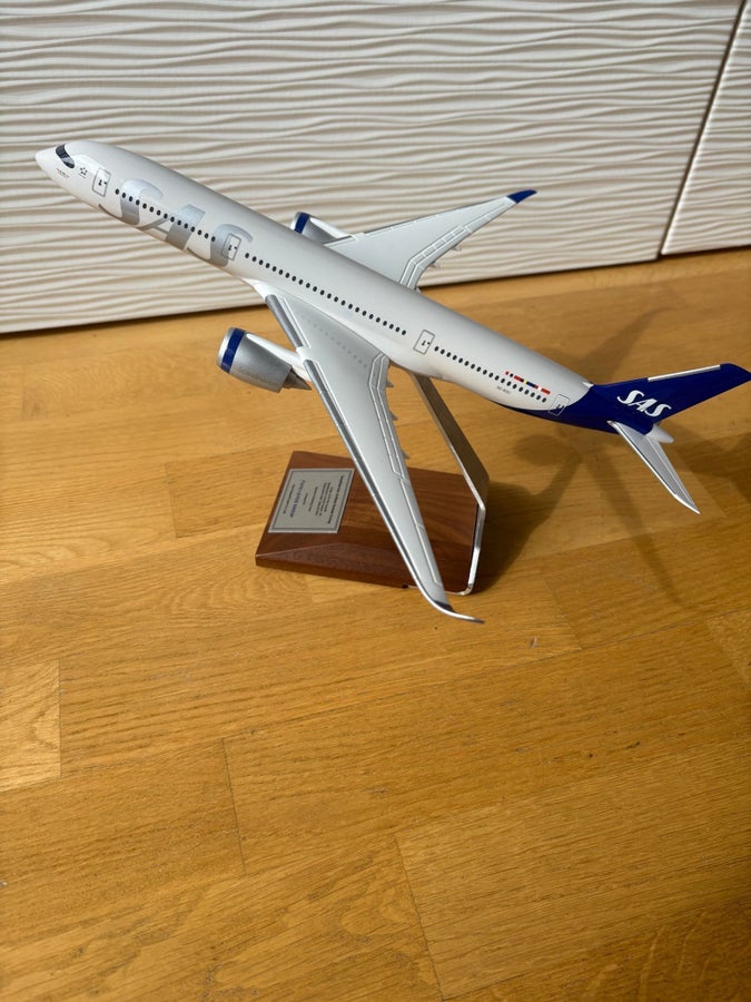 SAS Airbus A350-900 SE-RSC PacMin skala 1:200 f.. | Köp på Tradera