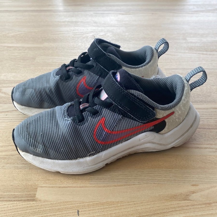 Se produkter som liknar Nike Downshifter strl 28 5 pa Tradera 627543244
