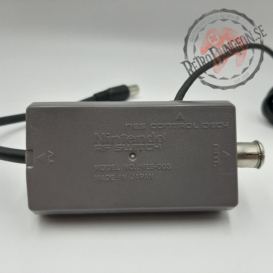 Nintendo Rf Switch Nes 003 Pal Till Retrodungeon Pa Tradera Nintendo Rf Switch Nes 003 Pal Till Retrodungeon Pa Tradera