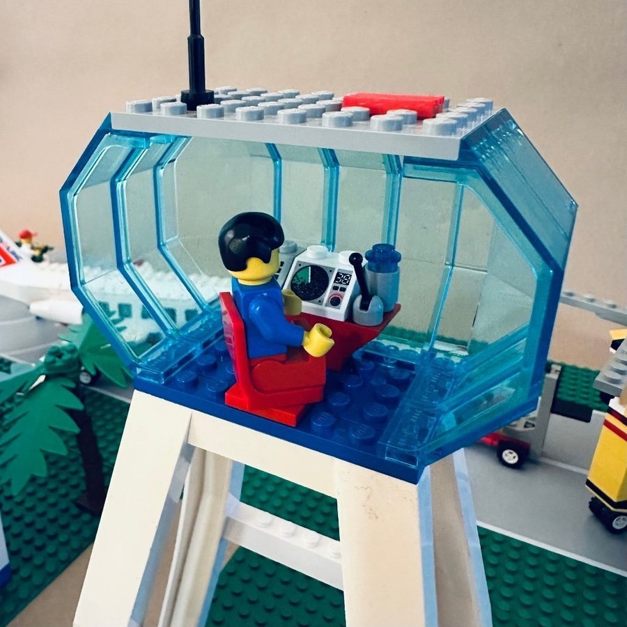 Se produkter som liknar LEGO 6597 Century Skyway RETR. pa Tradera 647672095