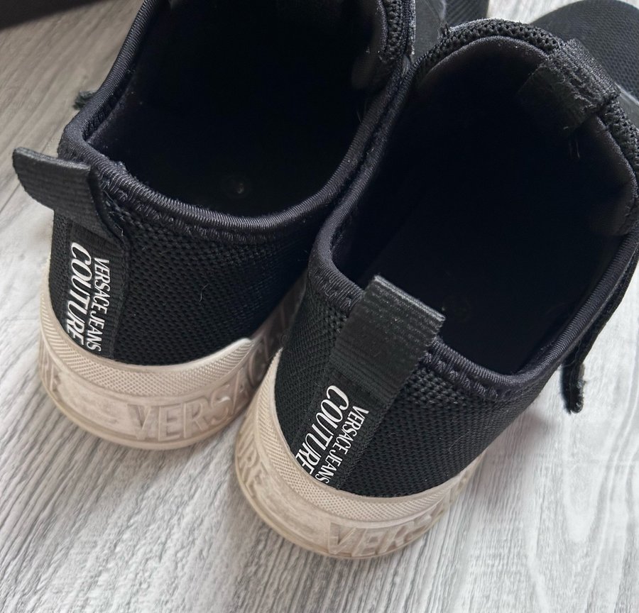 Versace Linea Fondo Penny Sneakers 38 | Köp på Tradera (677807493)