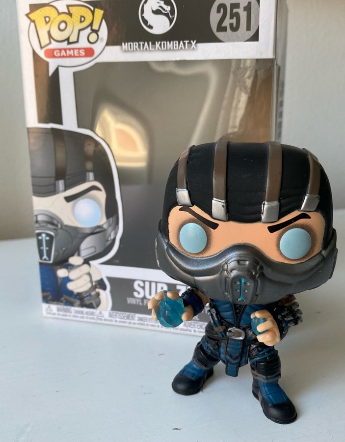 Funko Pop Mortal Kombat – Sub Zero Chase Edition N°251, Neuve