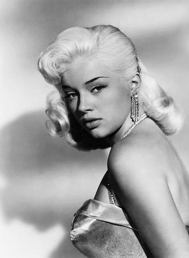 DIANA DORS ENGLISH FILM ACTRESS AND SINGER PHOT.. | Köp på Tradera