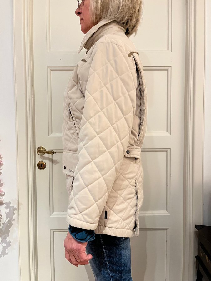 Barbour Sporting Quilted Jacket Dam beige Stl 42 Köp på Tradera