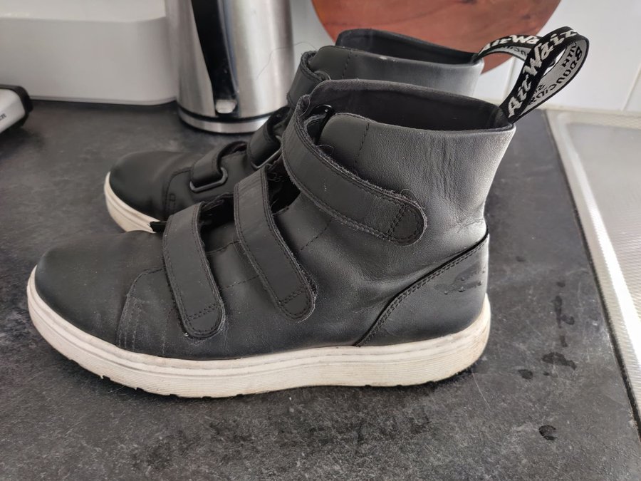 dr martens talib strap