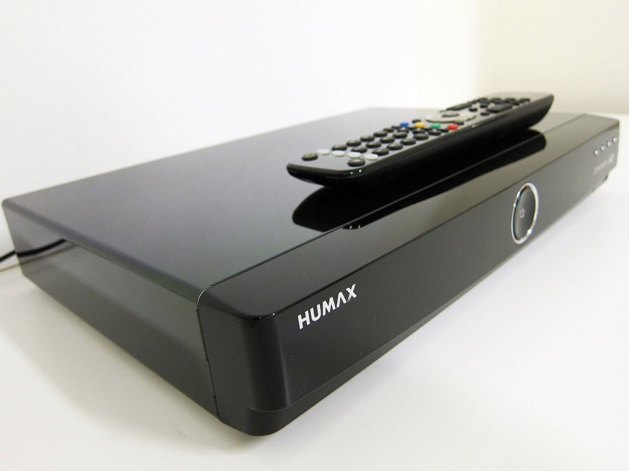 Humax Pr Hd 3000 Verstecktes Menü Se produkter som liknar Humax digitalbox BXR HD+2/SE .. på Tradera