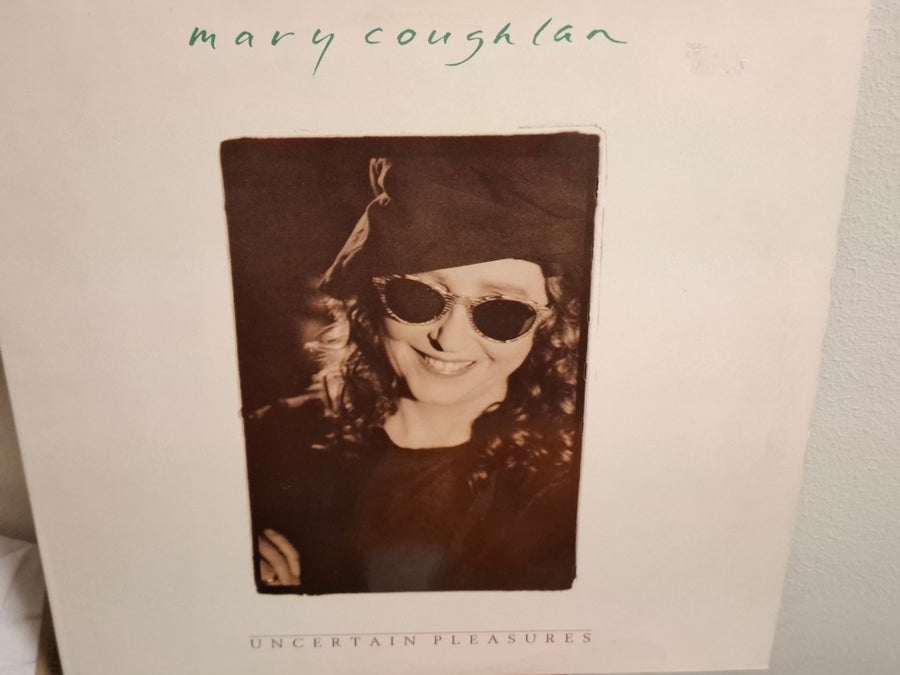 LP Mary Coughlan – Uncertain Pleasures | Köp på Tradera (754574376)