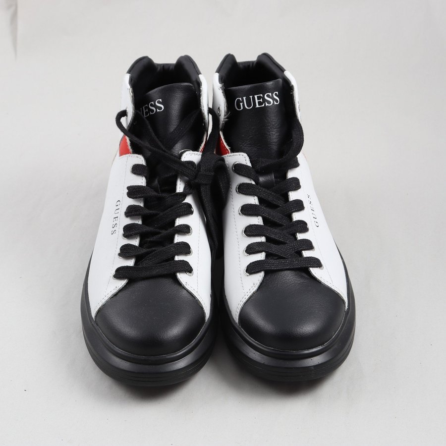 Guess opera cheap