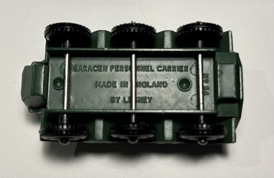 Matchbox Lesney Saracen Personnel Carrier No 54 | Köp på Tradera