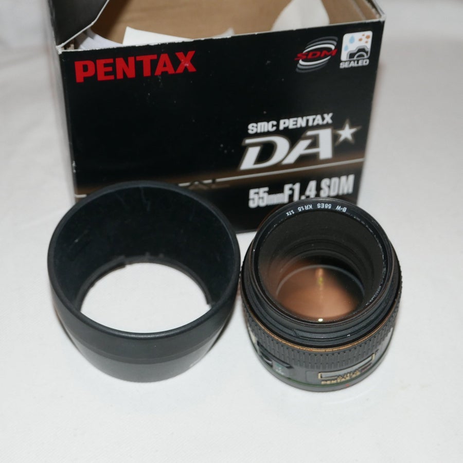 Se produkter som liknar Pentax SMC DA 55mm F1.4 SDM o.. på Tradera
