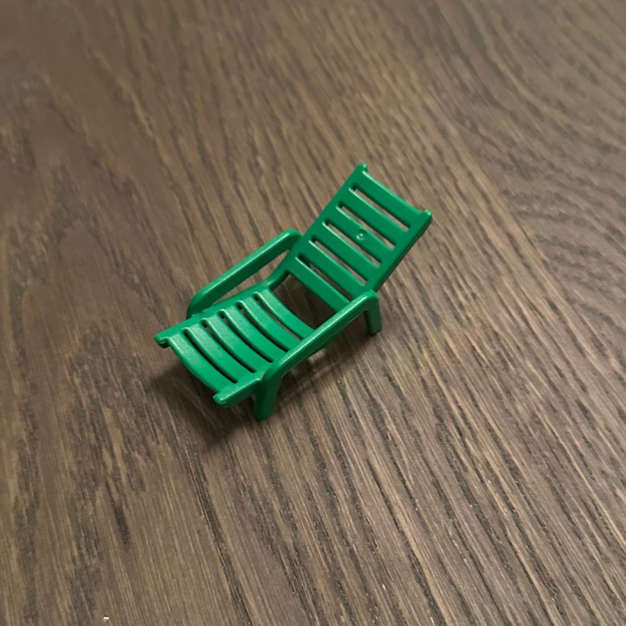 Miniatyr grön solstol i plast, retro, till Lund.. | Köp på Tradera ...