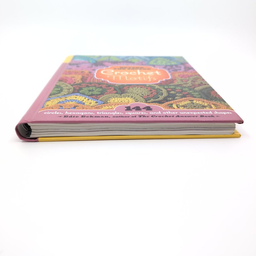 Beyond The Square Crochet Motifs | 144 Motivi A Cerchi, Esagoni, Triangoli E Forme Creative Per Uncinetto - Foto 11