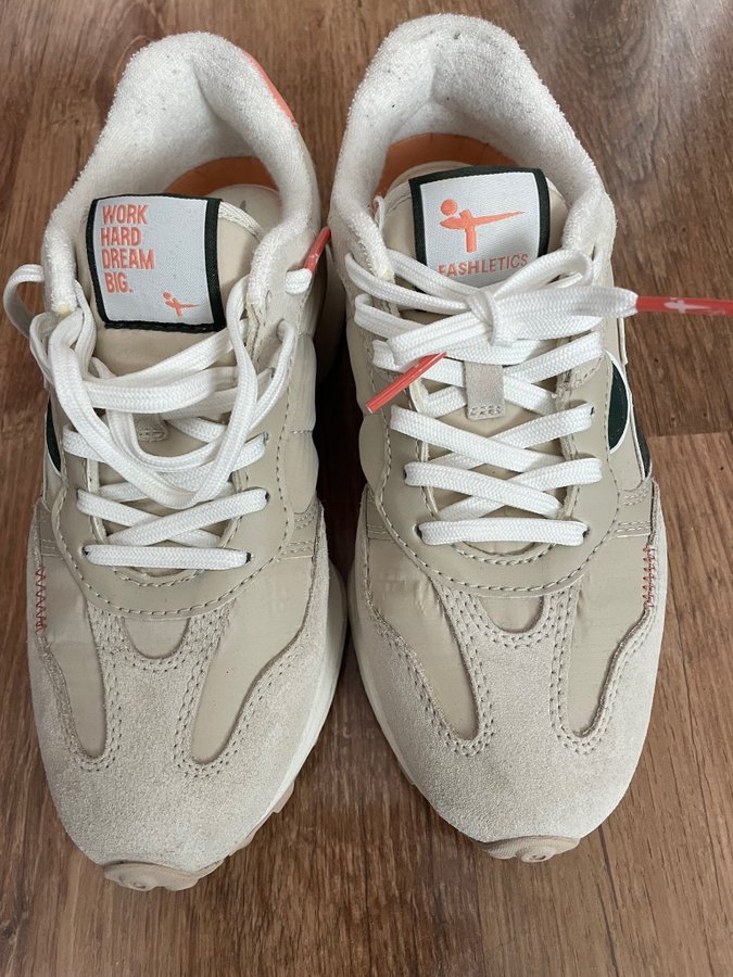 Tamaris Fashletics Sneakers, Beige, Storlek 38 Köp på Tradera