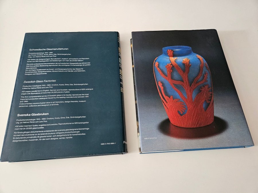 Se produkter som liknar Glas in Schweden 1915-1960 oc.. på Tradera