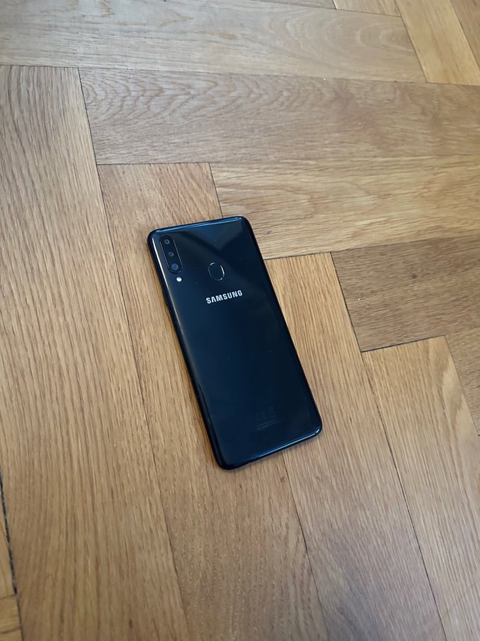 Samsung a252 Clearance