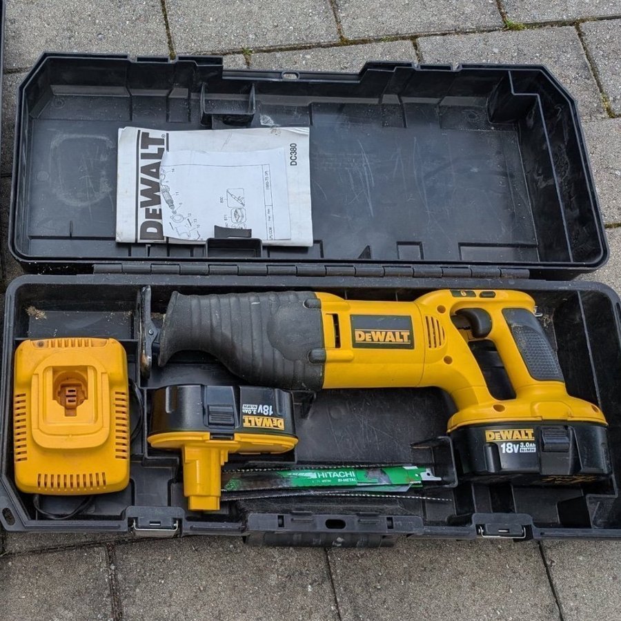Dewalt dc380 reciprocating saw hotsell
