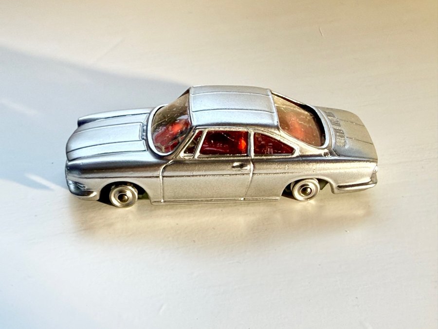 Se produkter som liknar Corgi Toys Simca 1000 (#315) på Tradera