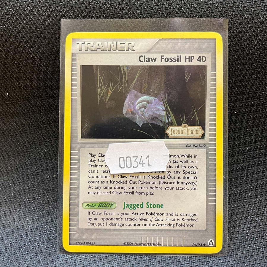 claw fossil pokemon card 78/92 C Legend Mak and cant be affected by any Special Conditions Armaldo δ Price & Card