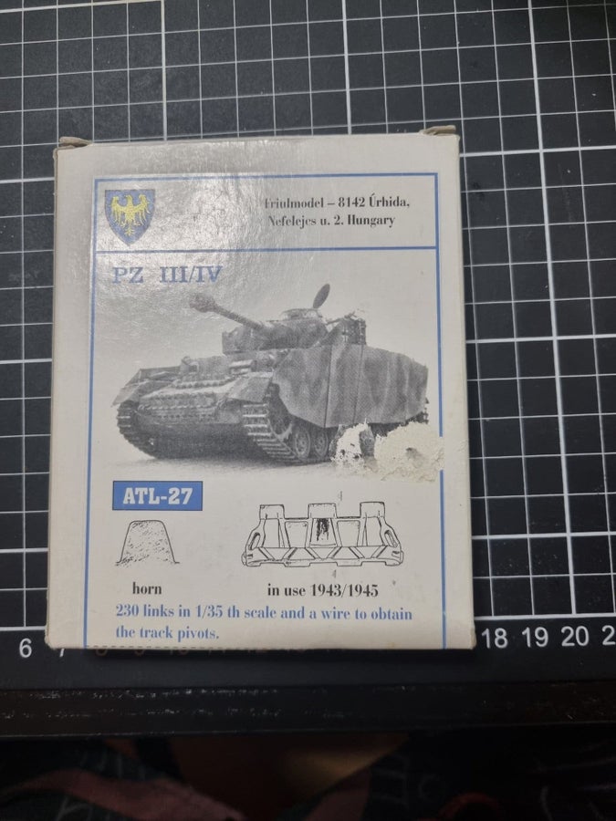 その他 Friulmodel 1/35 PZ III/IV ATL-27 Friulmodel ATL-27 Pz III/IV bandlänkar 1/35 | Köp på Tradera