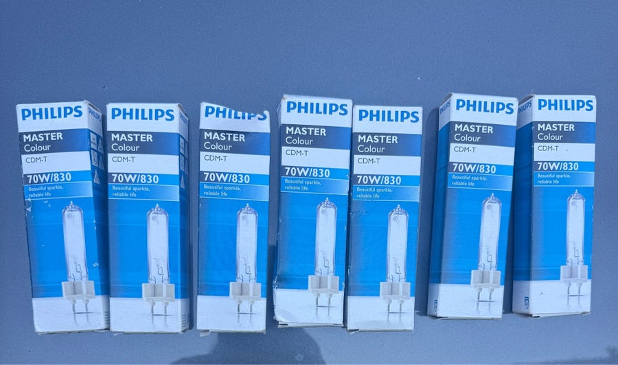 Philips Master Colour CDM-T 70W/830 | Köp på Tradera (740693764)