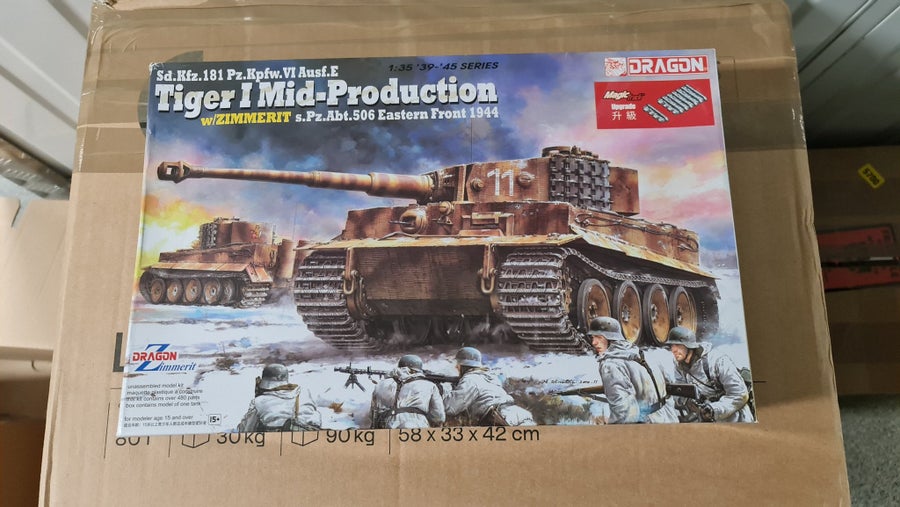 Dragon Sd.Kfz.181 Pz.Kpfw.VI Ausf.E Tiger I Mid.. | Köp på Tradera