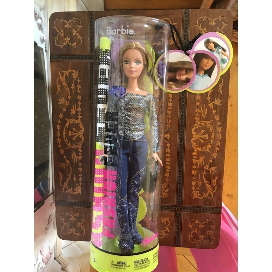 RARE Barbie FASHION FEVER de 2004 NRFB - Collection