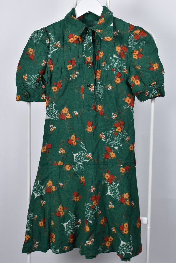 Se produkter som liknar Vintage, Klänning, blommig, på Tradera