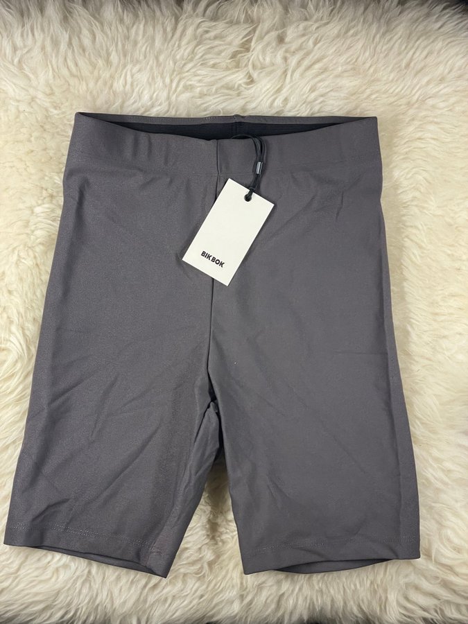 Se produkter som liknar CUBUS Always a biker Shorts X p Tradera