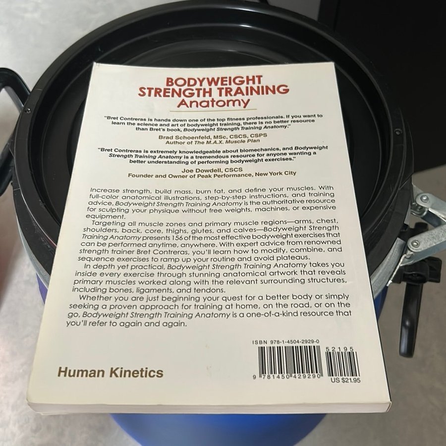 Se produkter som liknar Bodyweight Strength Training på Tradera