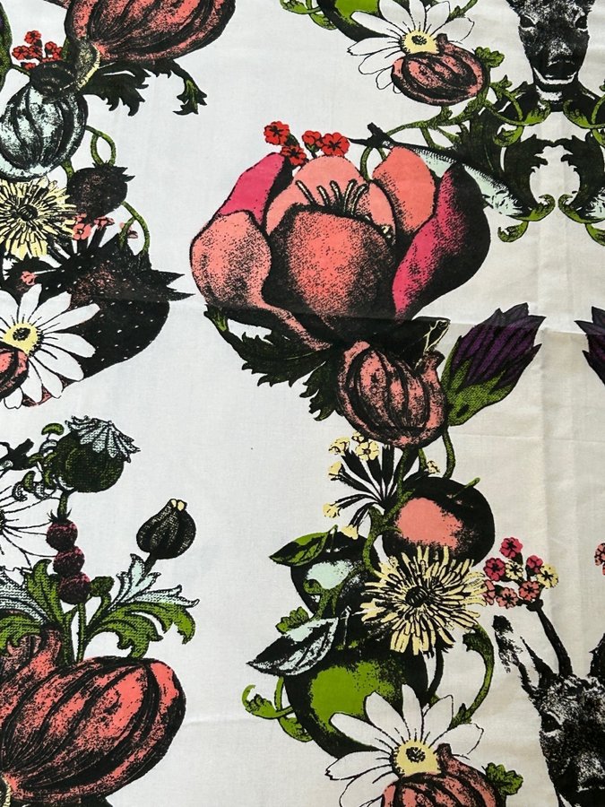 lisa bengtsson cibone THE CONRAN SHOP 薔薇 lisa bengtsson cibone THE CONRAN SHOP 薔薇 lisa bengtsson