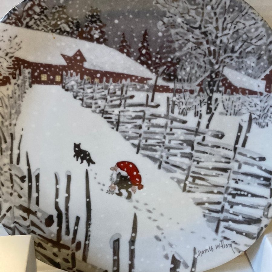 GULDKROKEN トムテ 希少 【Harald Wiberg】 Se produkter som liknar Harald Wiberg guldkroken Jult.. på Tradera
