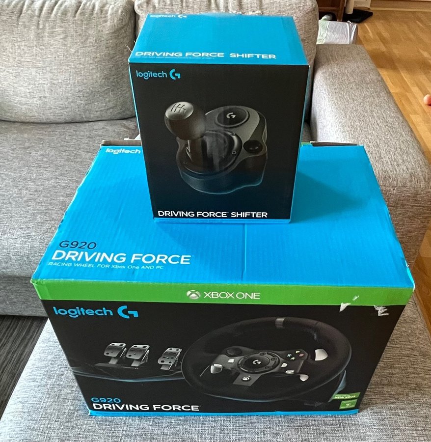 Se produkter som liknar Logitech G920 XBOX/PC + växel.. på Tradera ...