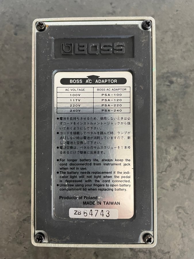 BOSS PN-2 Tremolo/Pan 箱取説ステッカー付 BOSS PN-2 Tremolo/Pan 箱取説ステッカー付 - メルカリ