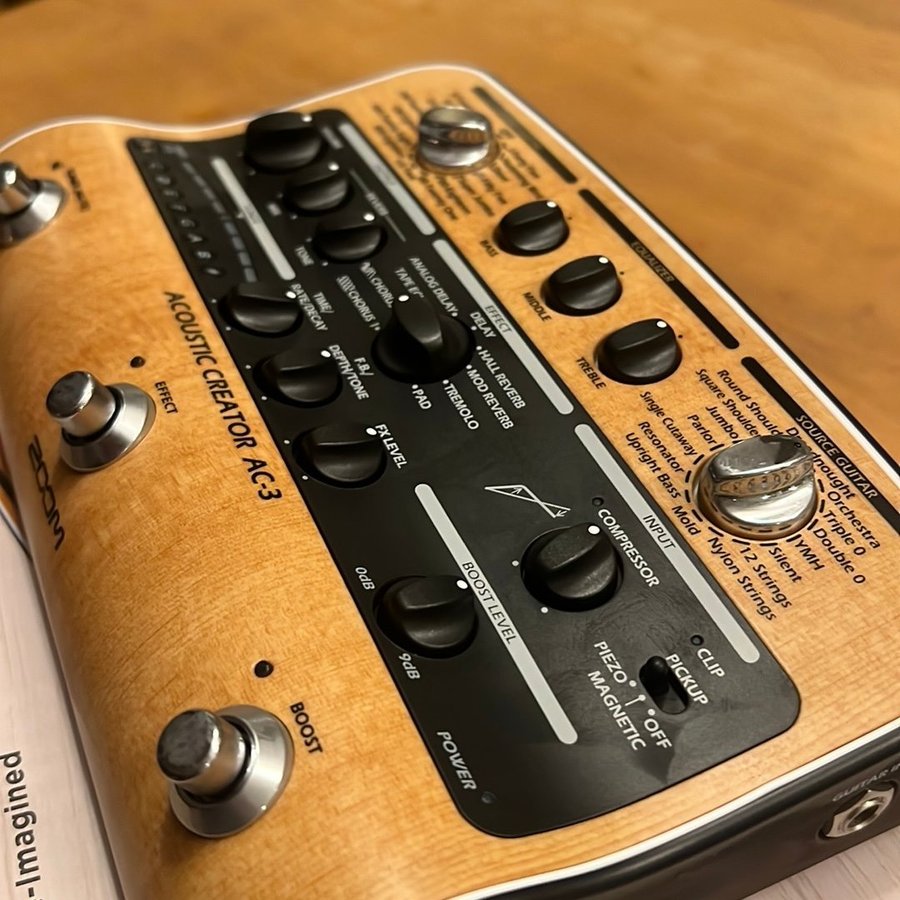 Zoom AC-3 Acoustic Creator | Köp på Tradera (718359134)