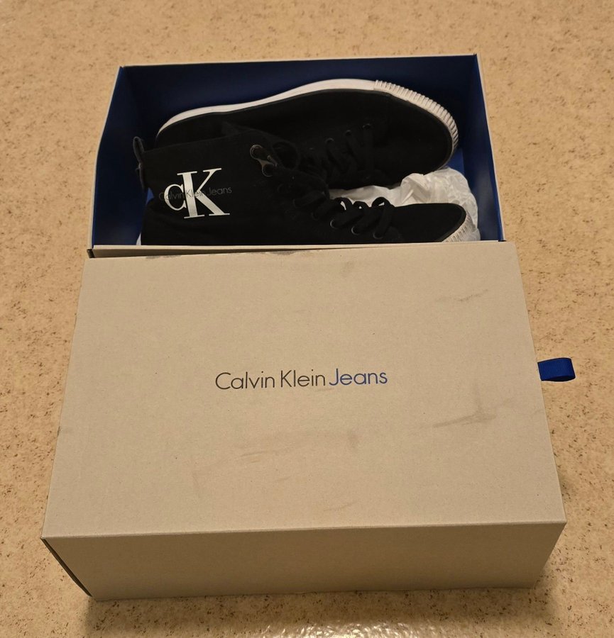 Calvin klein arthur canvas deals