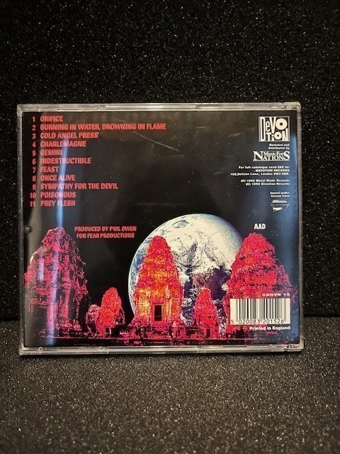Skrew - Burning in water, Drowning in flames - CD | Köp på Tradera