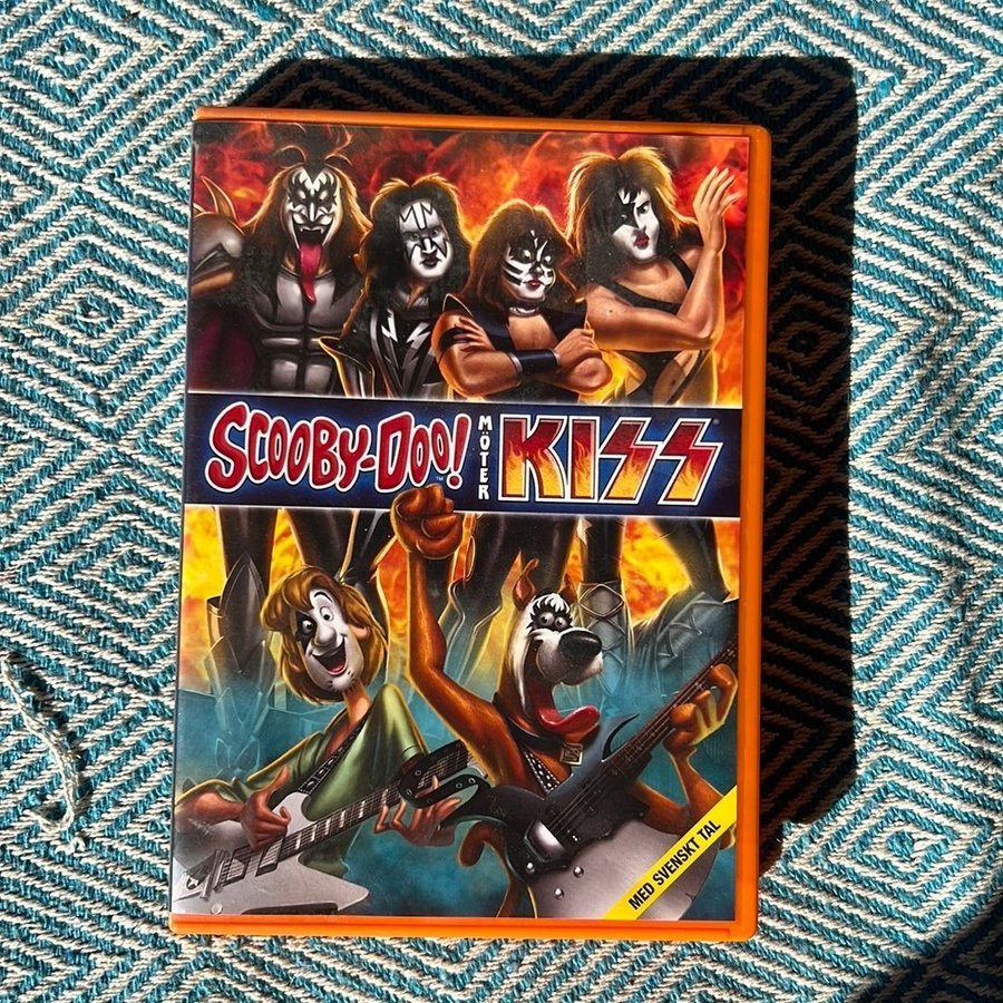Se produkter som liknar Scooby-Doo! och KISS: Rock på Tradera
