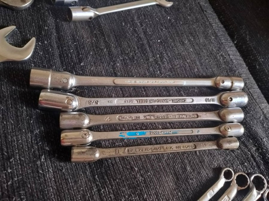 Mark Dorsel ishtirokidagi toliq metrajli pornografik filmlar onlayn Blondes it uslubi onanizm