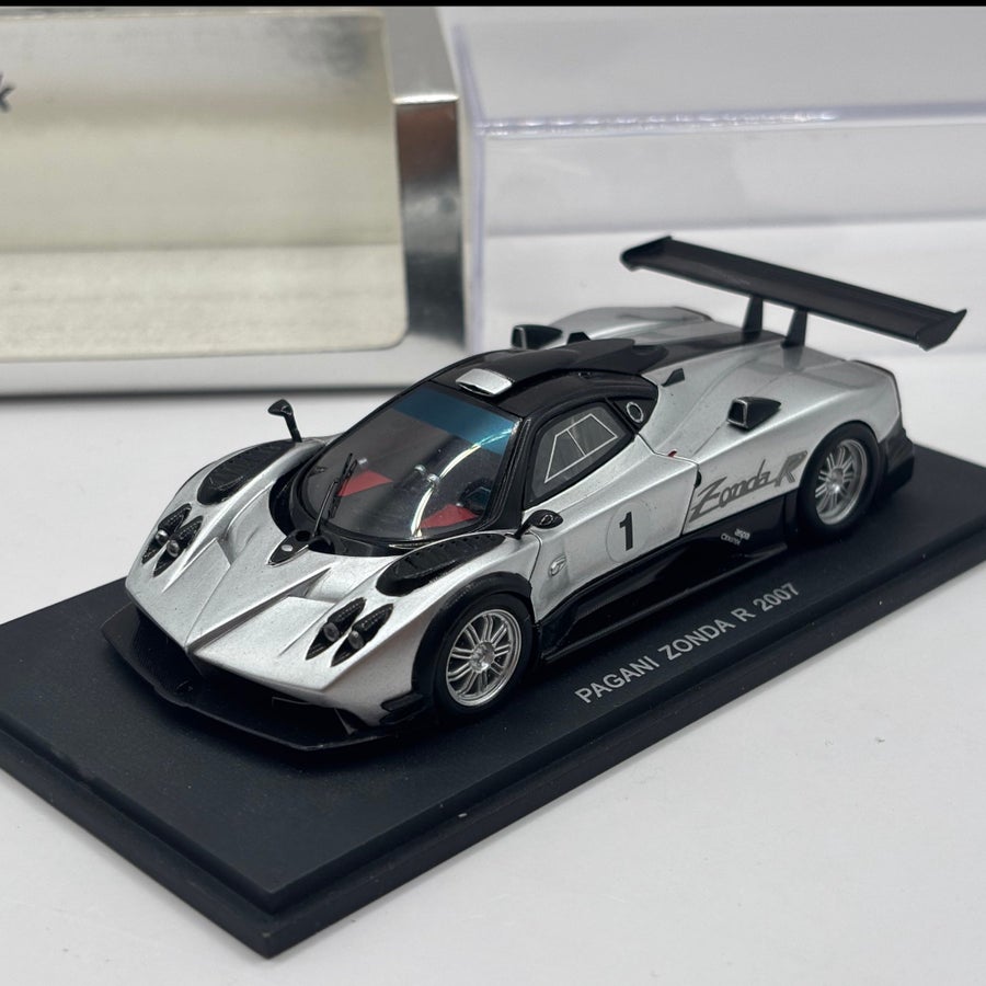 Pagani Zonda R 2007 skala.. | Köp från VetturaTradingAB på Tradera