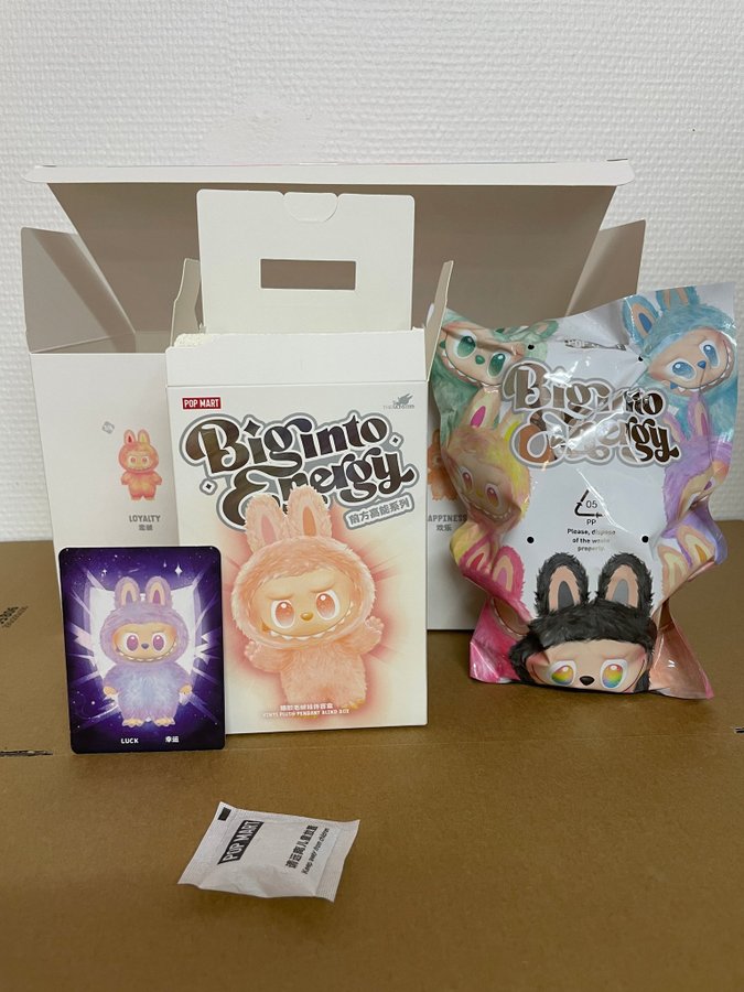 THE MONSTERS Big into Energy LUCK ラブブ POP MART LABUBU THE MONSTERS BIG INTO ENERGY PLUSH BLIND BOX