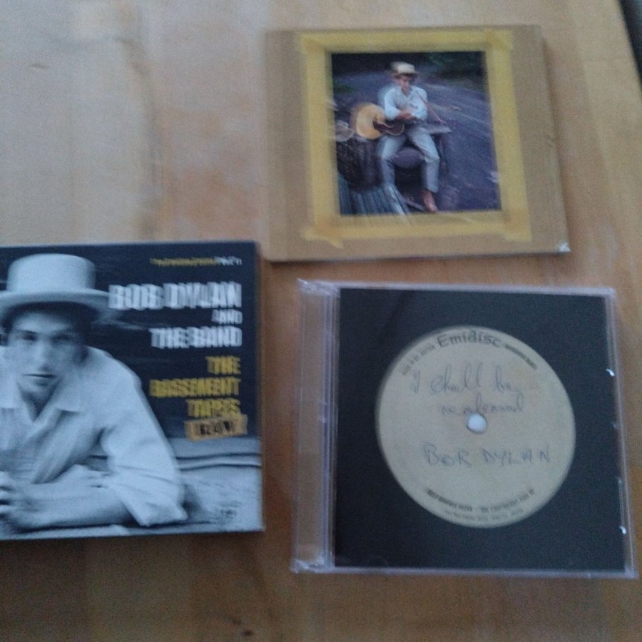 Bob Dylan and The Band - The Basement Tapes Raw | Köp på Tradera