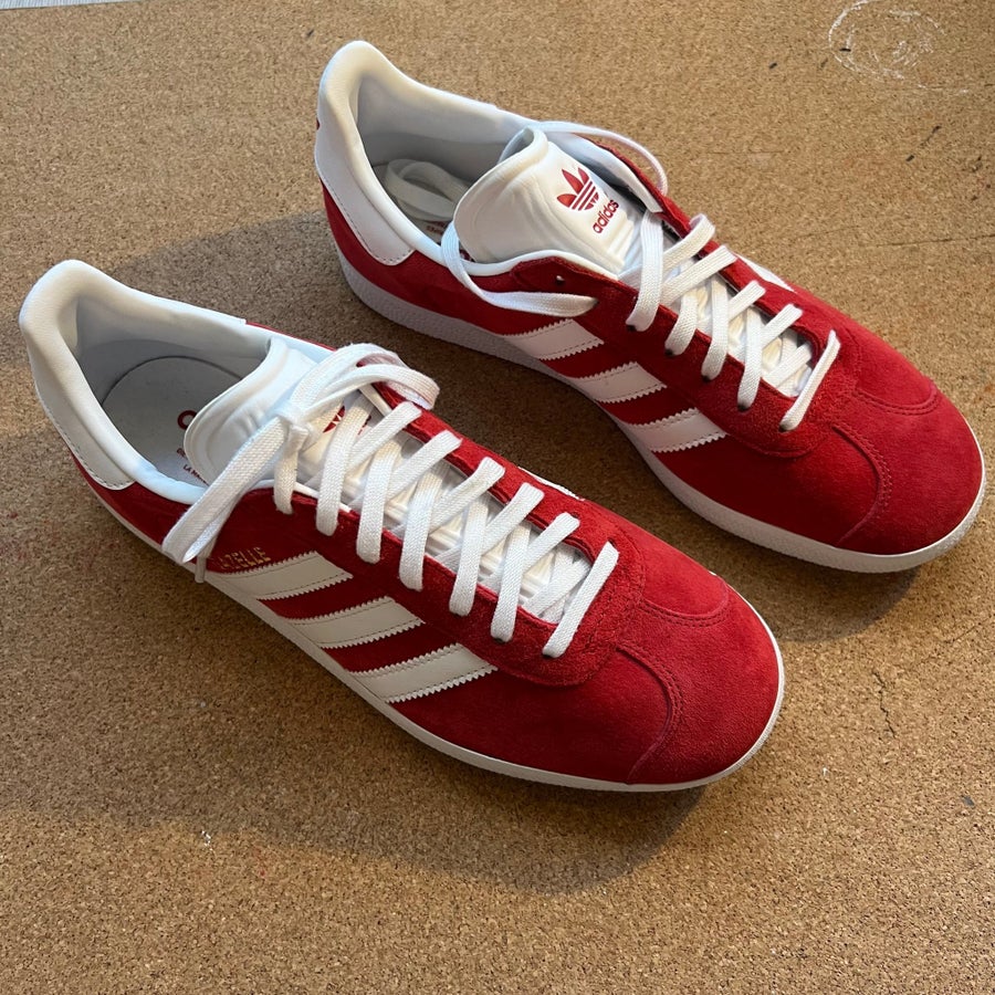 Adidas Gazelle rda/vita sneakers strlk 40 2/3 | Kp p Tradera (729971133)